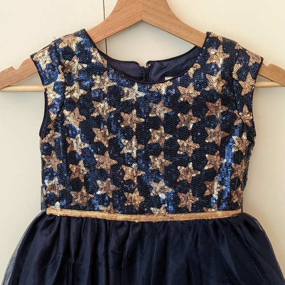 💙⭐ Dorissa Formal Dress Sequin Navy Gold Stars Tulle Girls Size 7 - Picture 2 of 10